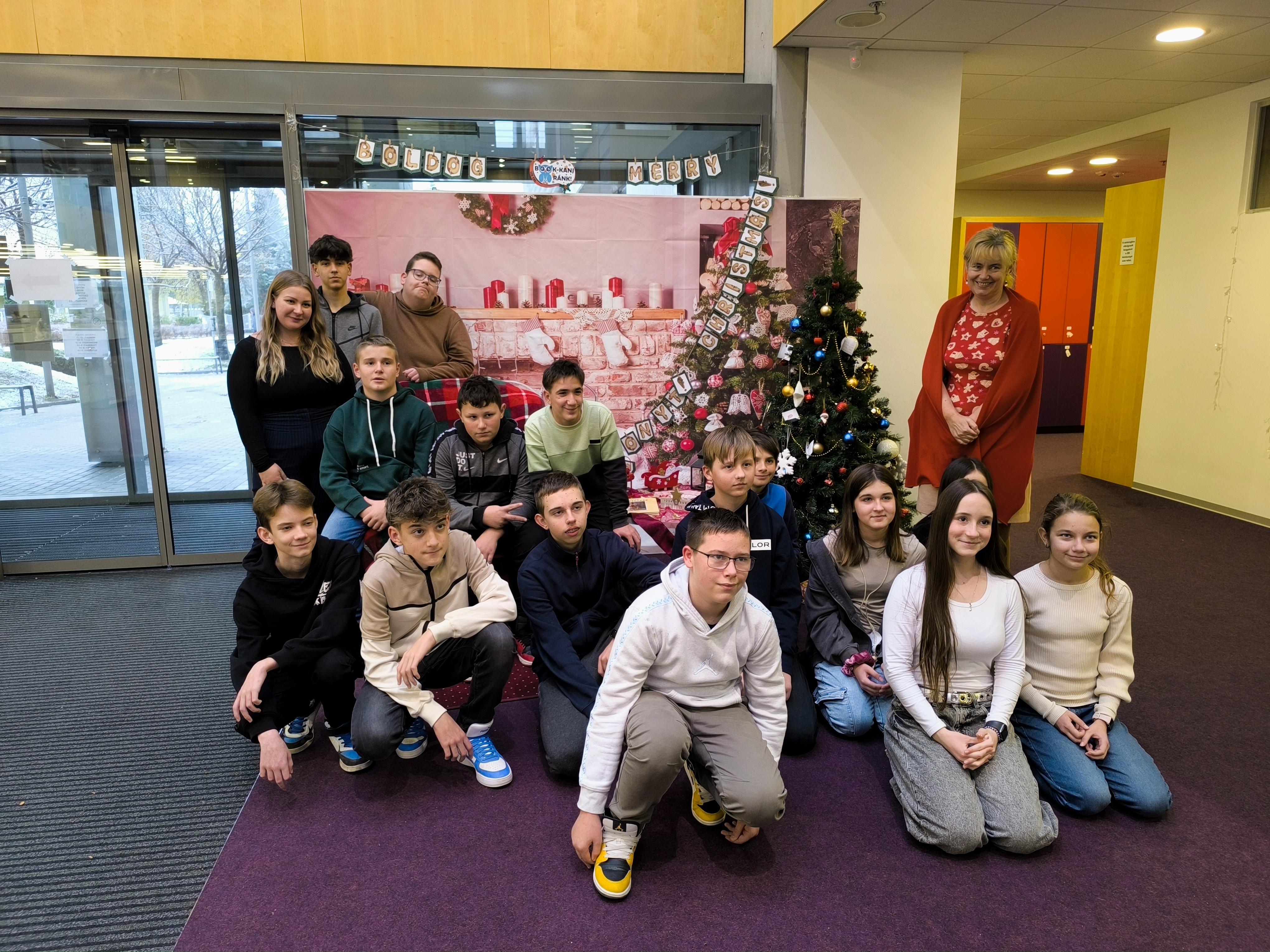 TM élménynap - csoportkép.jpg